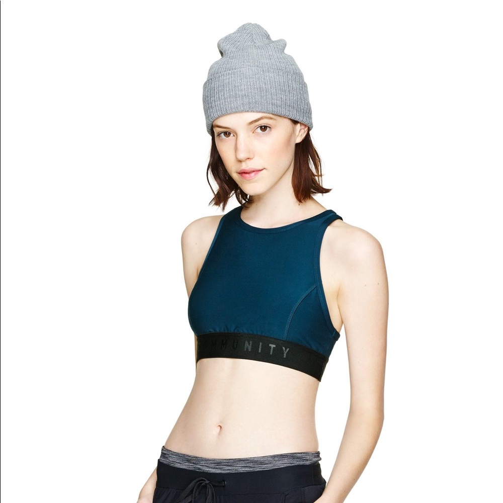 Aritzia Community High Neck Bra